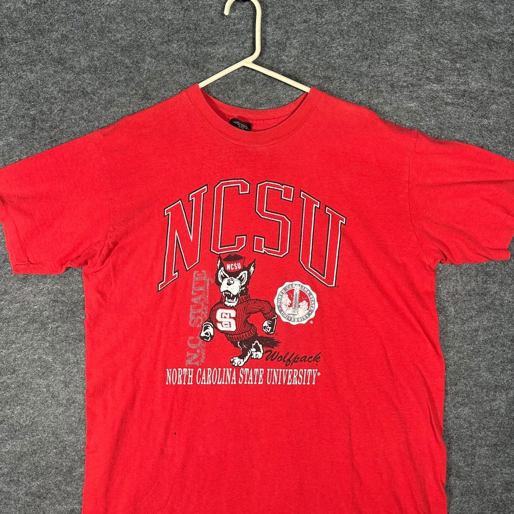 NCSU Wolfpack Vintage Single Stitch North Carolina State Red T Shirt One Size